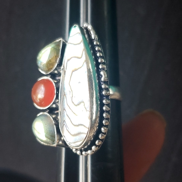 New Abalone Shell, Carnelian & Labradorite 925 Silver Ring. - Picture 16 of 16